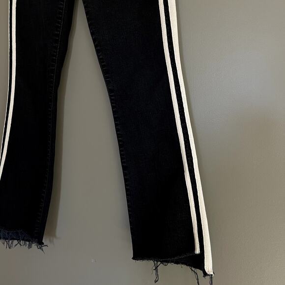 Mother Insider Crop Step Fray Jean in Guilty Racer Stripe Size 25 Black Bootcut - Picture 12 of 16